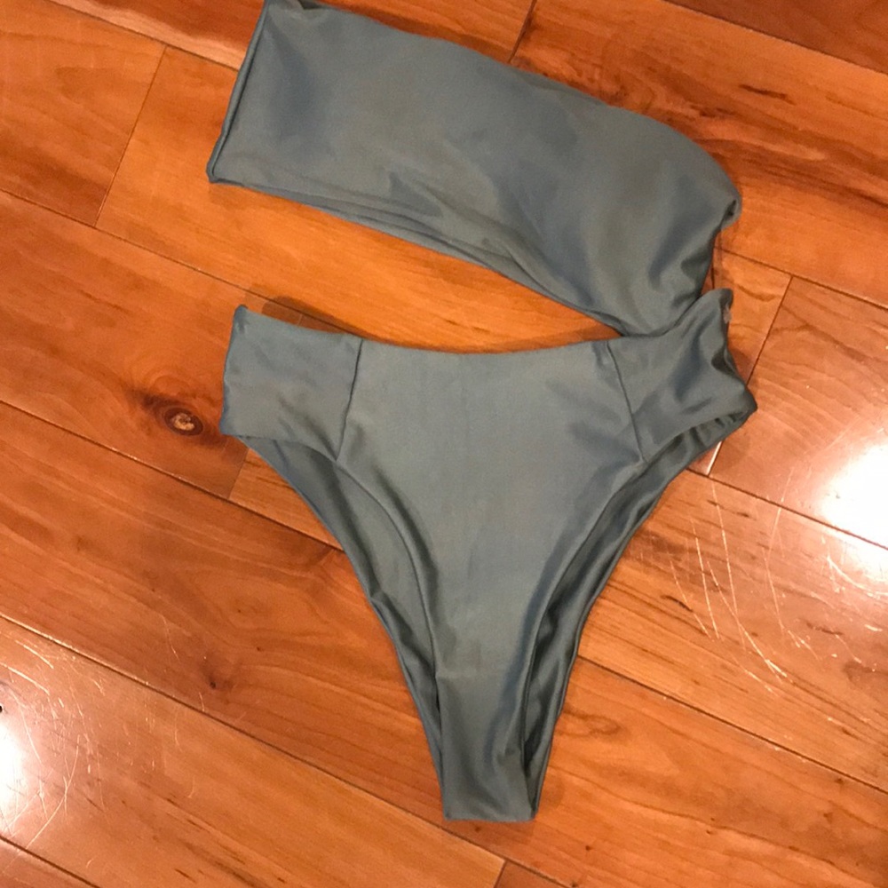 Brand New CUPSHE Swimsuit